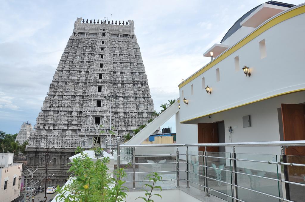 Sri Sarvesha Js Palace Temple View Tiruvannāmalai Buitenkant foto