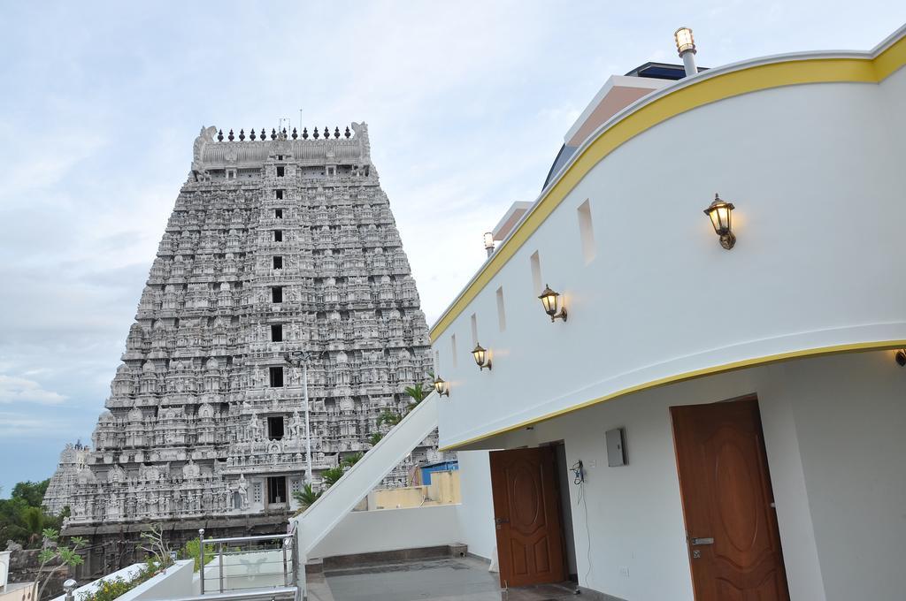 Sri Sarvesha Js Palace Temple View Tiruvannāmalai Buitenkant foto