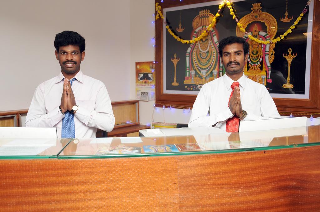 Sri Sarvesha Js Palace Temple View Tiruvannāmalai Buitenkant foto
